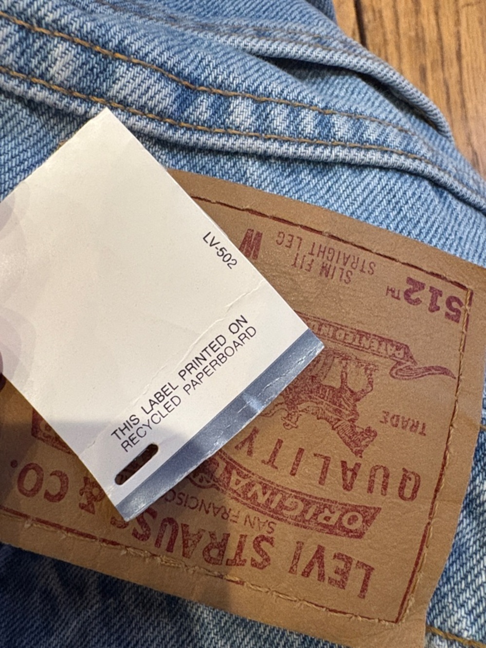 Vintage Levi’s 512 Slim Fit Straight Leg Light Wash Jeans USA / Juniors - Picture 5 of 16